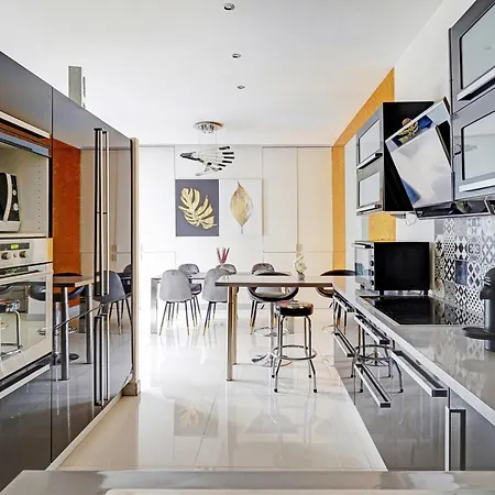Champs-elysees - 115m2 Luxe & Charme Apartmán
